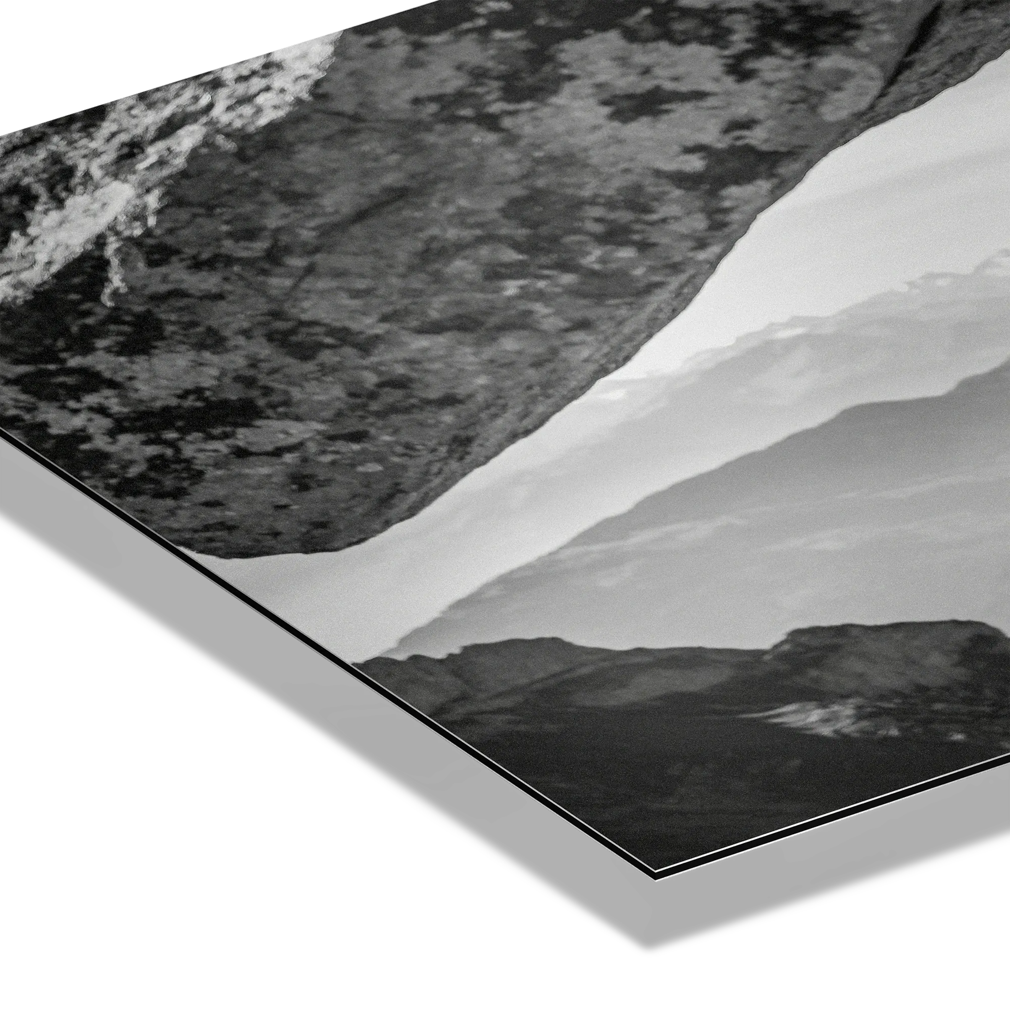 Alpine Ibex Cliff – Alu-Dibond wall art showcasing dramatic black-and-white textures of mountain cliffs and rocks.