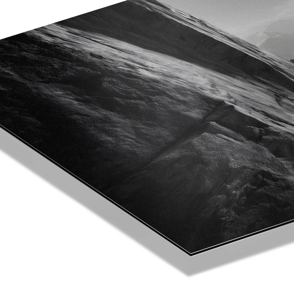 Cliff Light – Alu-Dibond wall art showcasing dramatic light on a steep alpine wall in a premium matte finish.