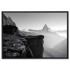 Edge of Silence – Alu-Dibond wall art featuring a majestic view of the Matterhorn in serene black and white.