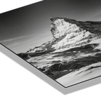 Matterhorn Chalet View – Alu-Dibond wall art showcasing a mountain in winter with fine details and contrasts.