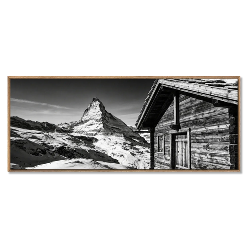 Matterhorn Chalet View – Alu-Dibond wall art showcasing a wooden chalet against the Matterhorn mountain.