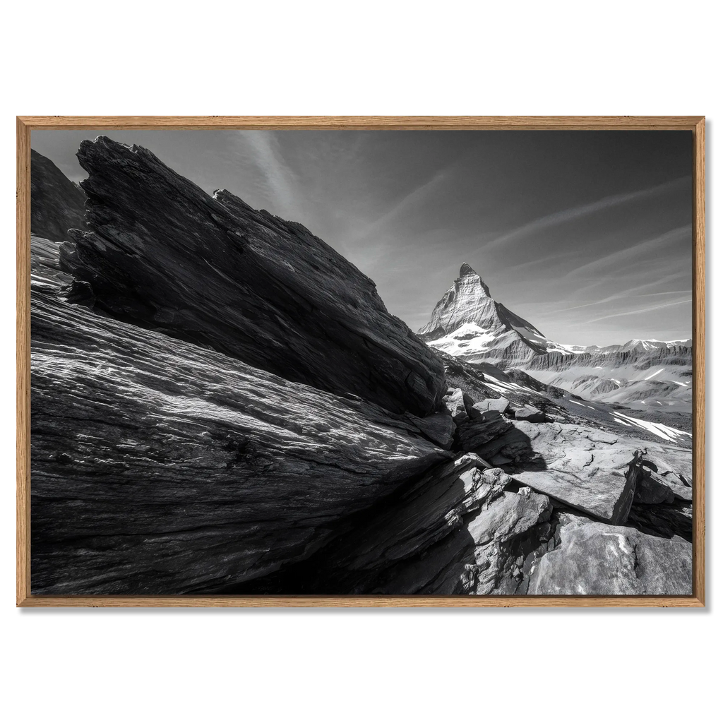 Matterhorn Lines – Alu-Dibond wall art showcasing alpine rocks and the Matterhorn in a dramatic black and white view.