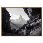 Path to the Matterhorn – Alu-Dibond wall art showcasing the iconic mountain framed by rugged alpine rocks.