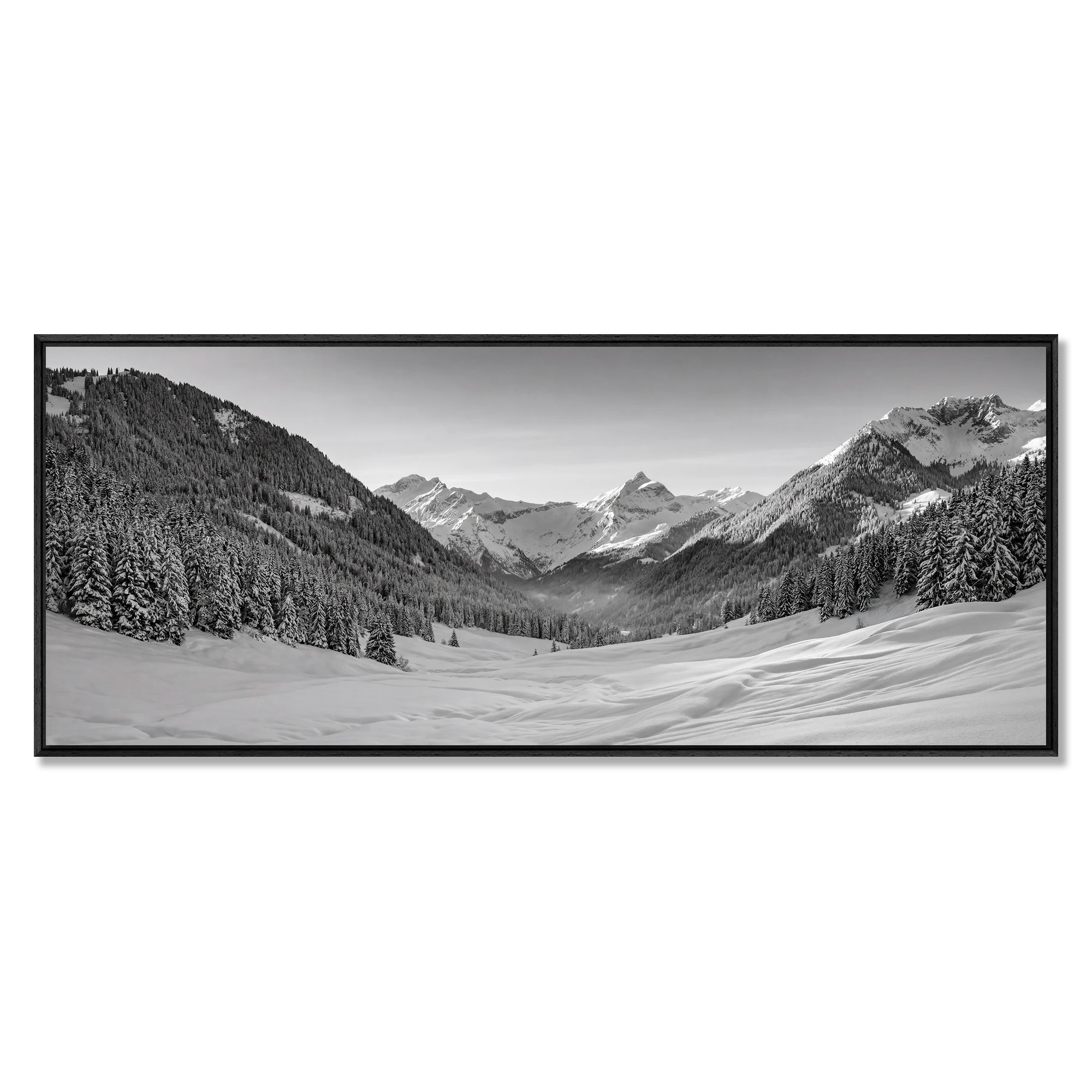 Winter Valley in the Alps – Alu-Dibond wall art featuring a snowy alpine valley scene.