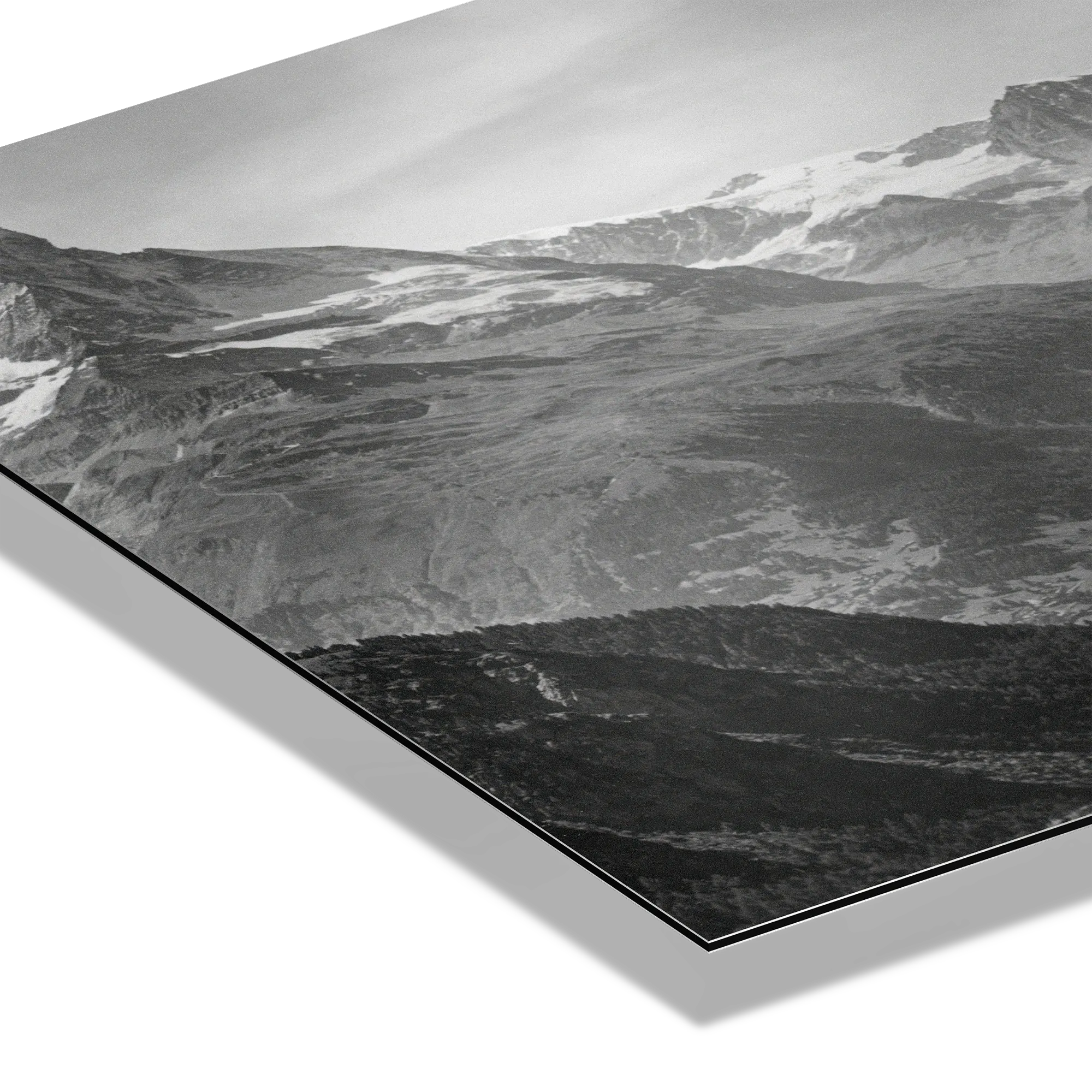 Alone with the Matterhorn – Alu-Dibond wall art featuring a dramatic alpine landscape.