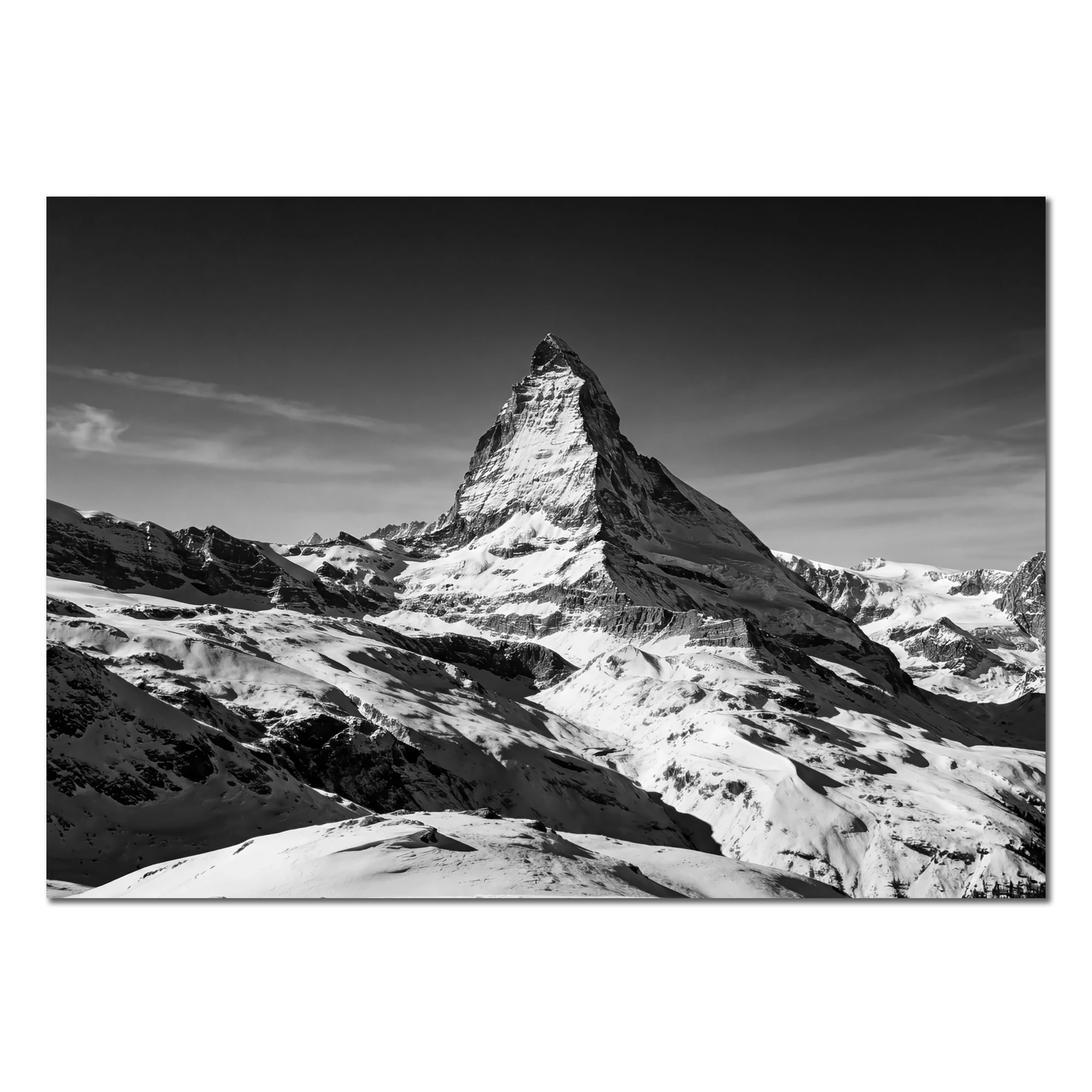 Matterhorn Eternal Contrast – Alu-Dibond wall art showcasing the Matterhorn peak against a snowy alpine landscape.