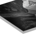 Passage to the Matterhorn – Alu-Dibond wall art showcasing a rocky passage with the Matterhorn in the background.