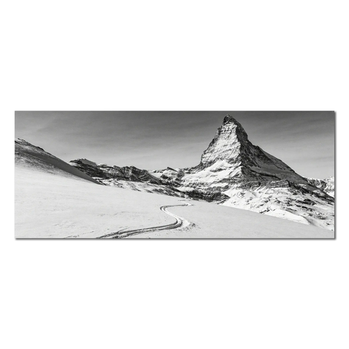 Silent Route to the Matterhorn – Alu-Dibond wall art depicting a ski track leading to the Matterhorn in a snowy landscape.