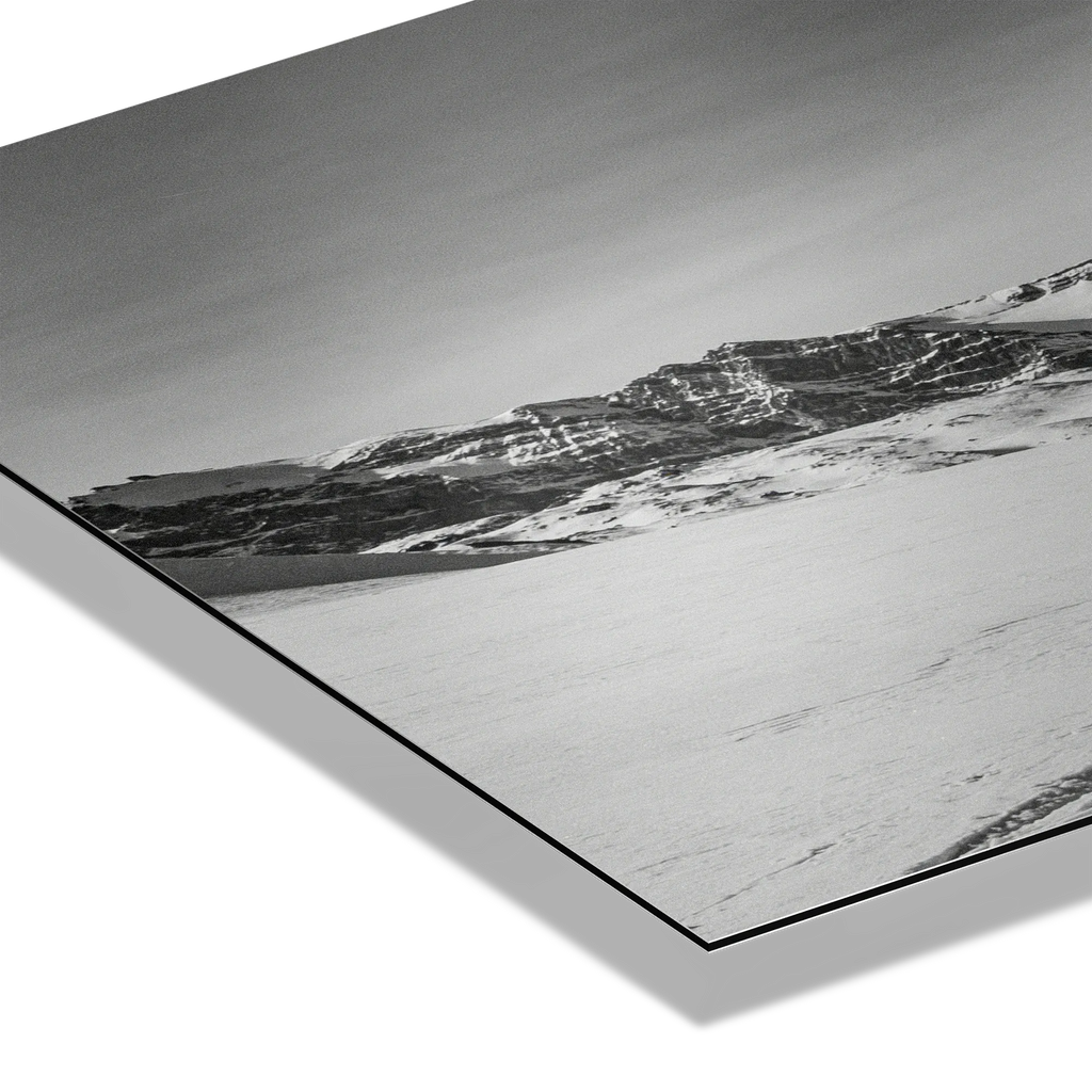 Silent Route to the Matterhorn – Alu-Dibond wall art featuring snowfield and mountain landscape.